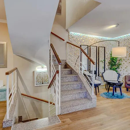 Residencia El Duque - 1, Marius בית נופש